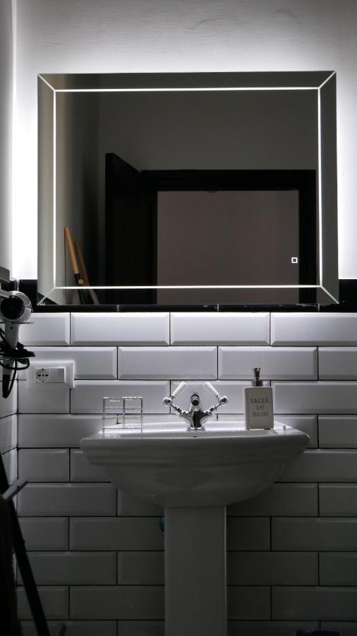 An Deluxe Suites アンコーナ エクステリア 写真