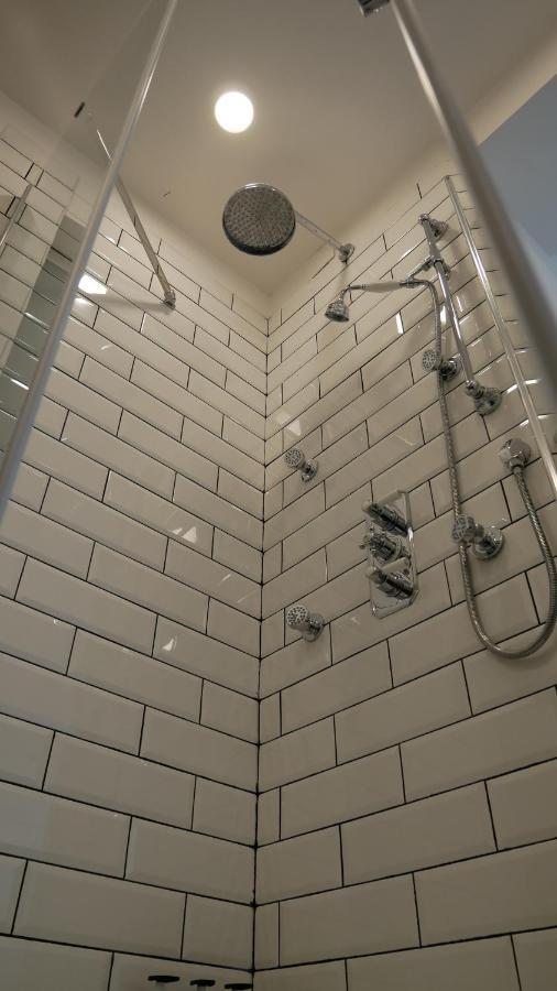 An Deluxe Suites アンコーナ エクステリア 写真